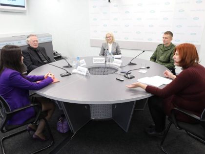 Участие в круглом столе «Успешные люди – процветающая Беларусь» на дискуссионной площадке «Беларускай думкі»
