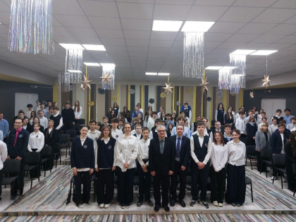 Единый урок на тему «Беларусь и Россия: единство двух братских народов» в школе № 196 г. Минска