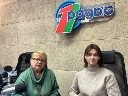 Елизавета Глушакова — в эфире «Актуального микрофона»